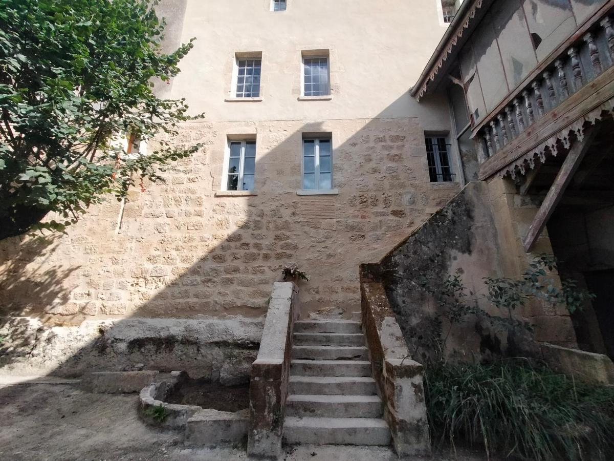 Logis Des Lugats, Gite De Charme La Réole Exteriör bild