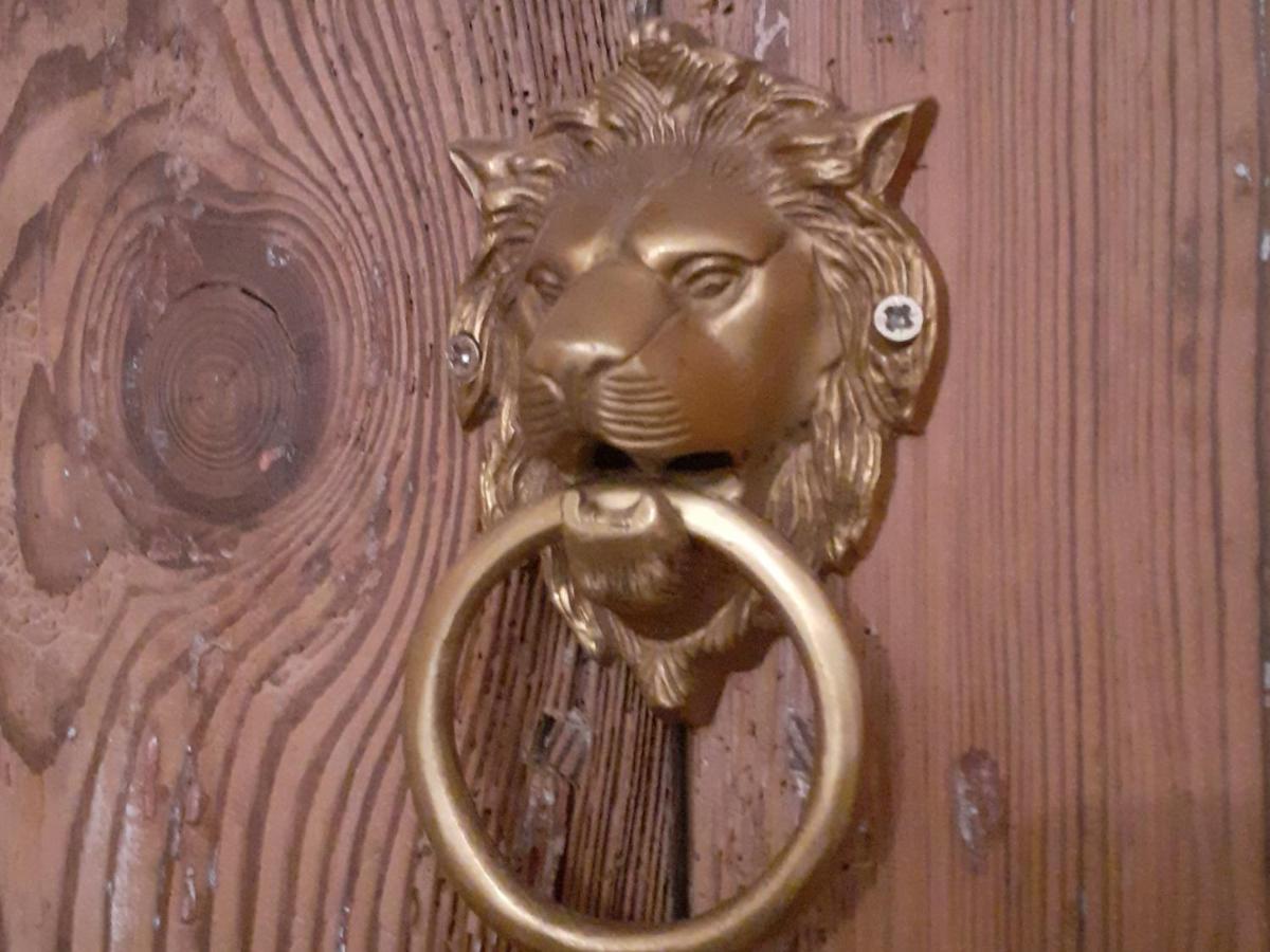 Logis Des Lugats, Gite De Charme La Réole Exteriör bild